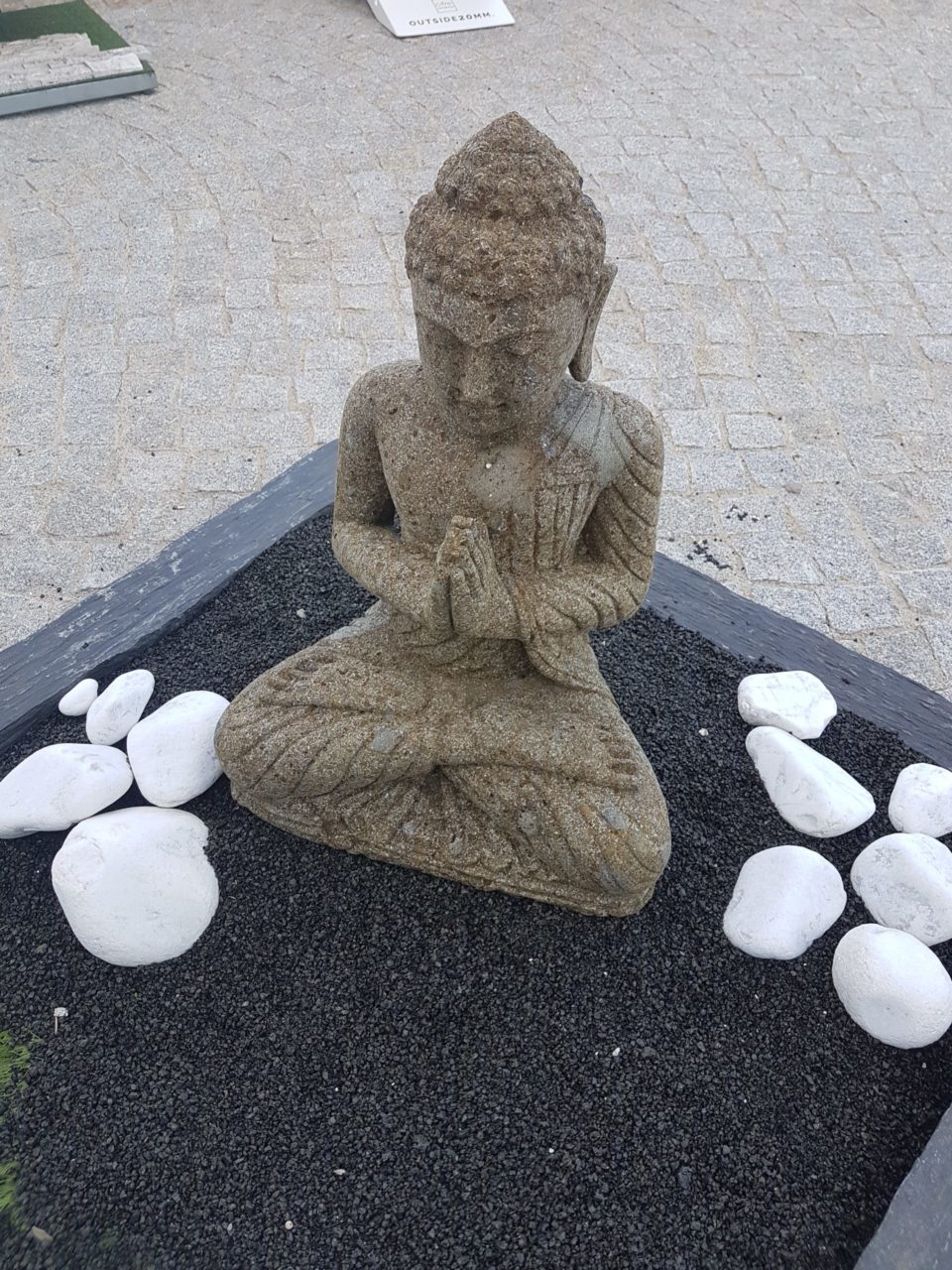 Bouddha décoration extérieure sols concept aix en provence et environs